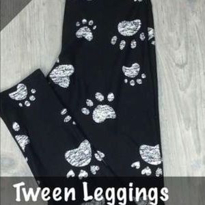 LulaRoe Tween Paw Print Leggings 🐾